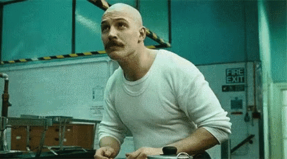 https://pics.fl0w.fr/images/2025/08/08/bronson-tea0.gif